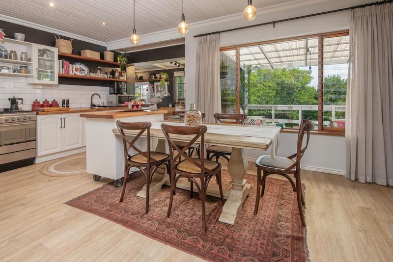 3 Bedroom Property for Sale in Voelklip Western Cape